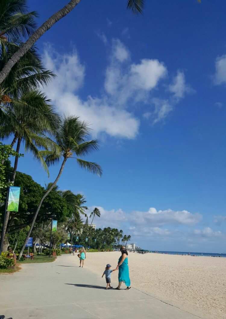 迎接阳光夏日，晨练美好