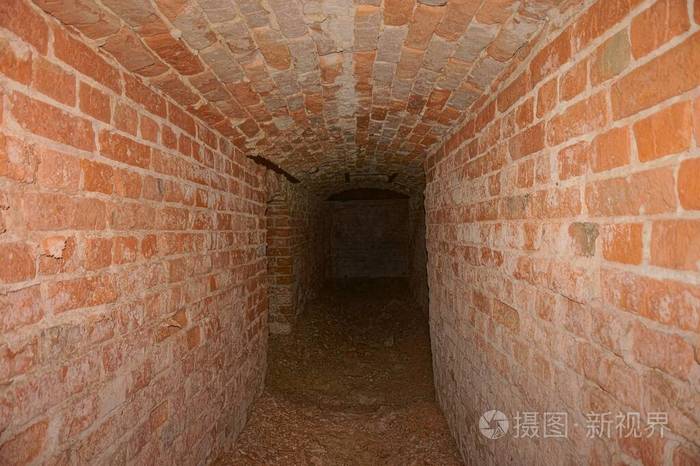 通往秘密通道_秘密通道_秘密通道被削