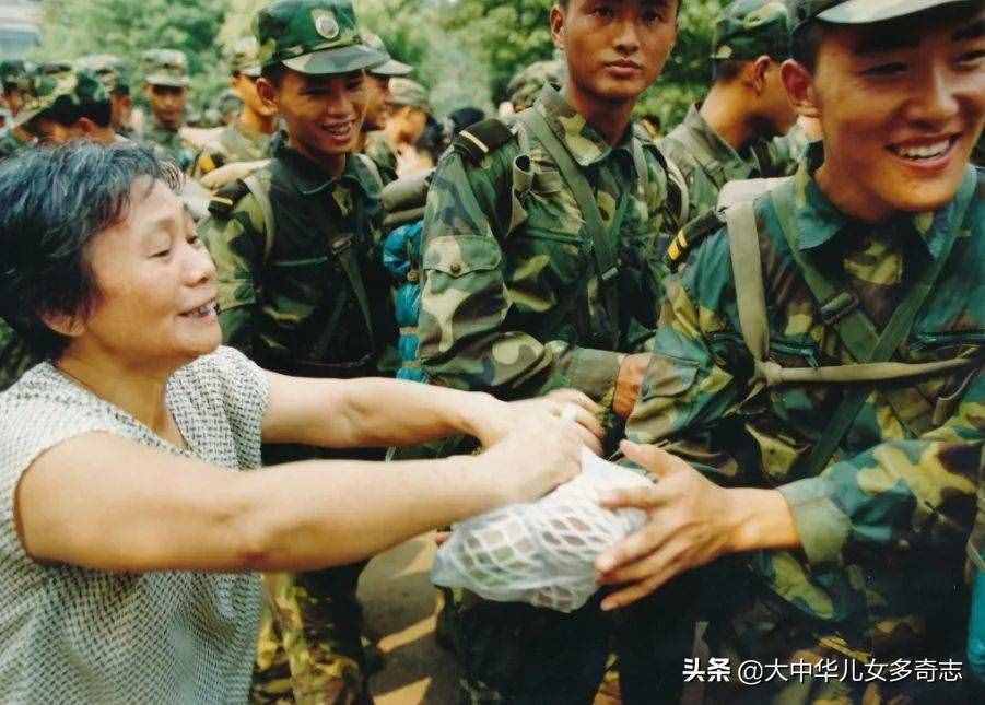相册小组件怎么设置指定照片_小相册_相册小程序