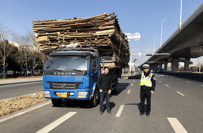 运满满司机版_运满满司机旧版本大全_运满满司机版什么意思