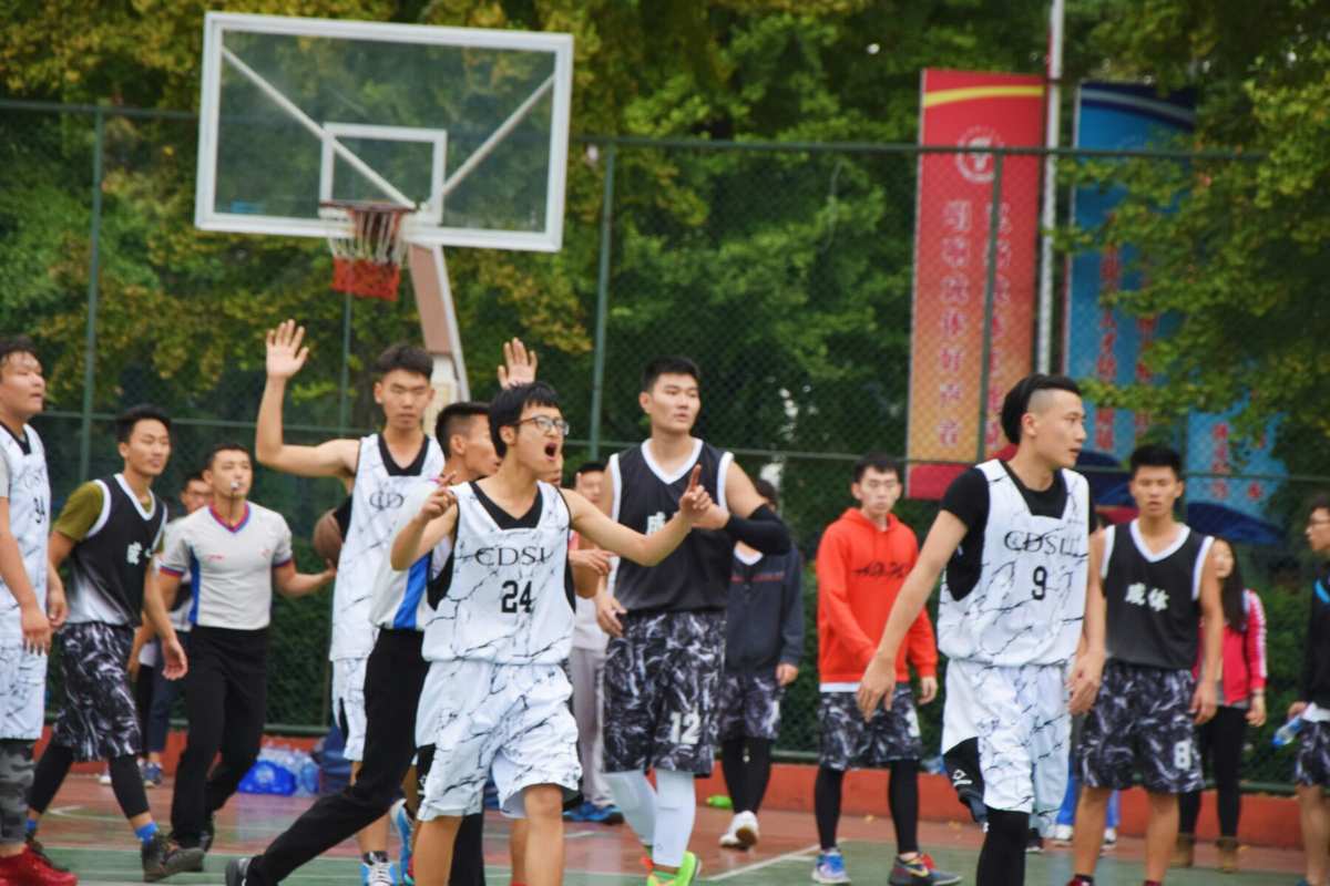 发来贺电那句话怎么说_来一发_发来一个小信号怎么弄