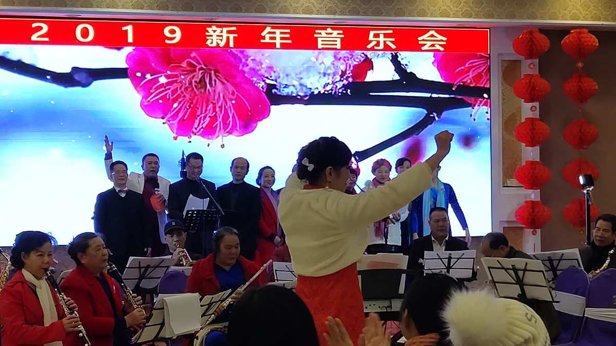 还有多久才能进入你的心叫什么歌_才能进入你的心是什么歌_歌能入心的说说