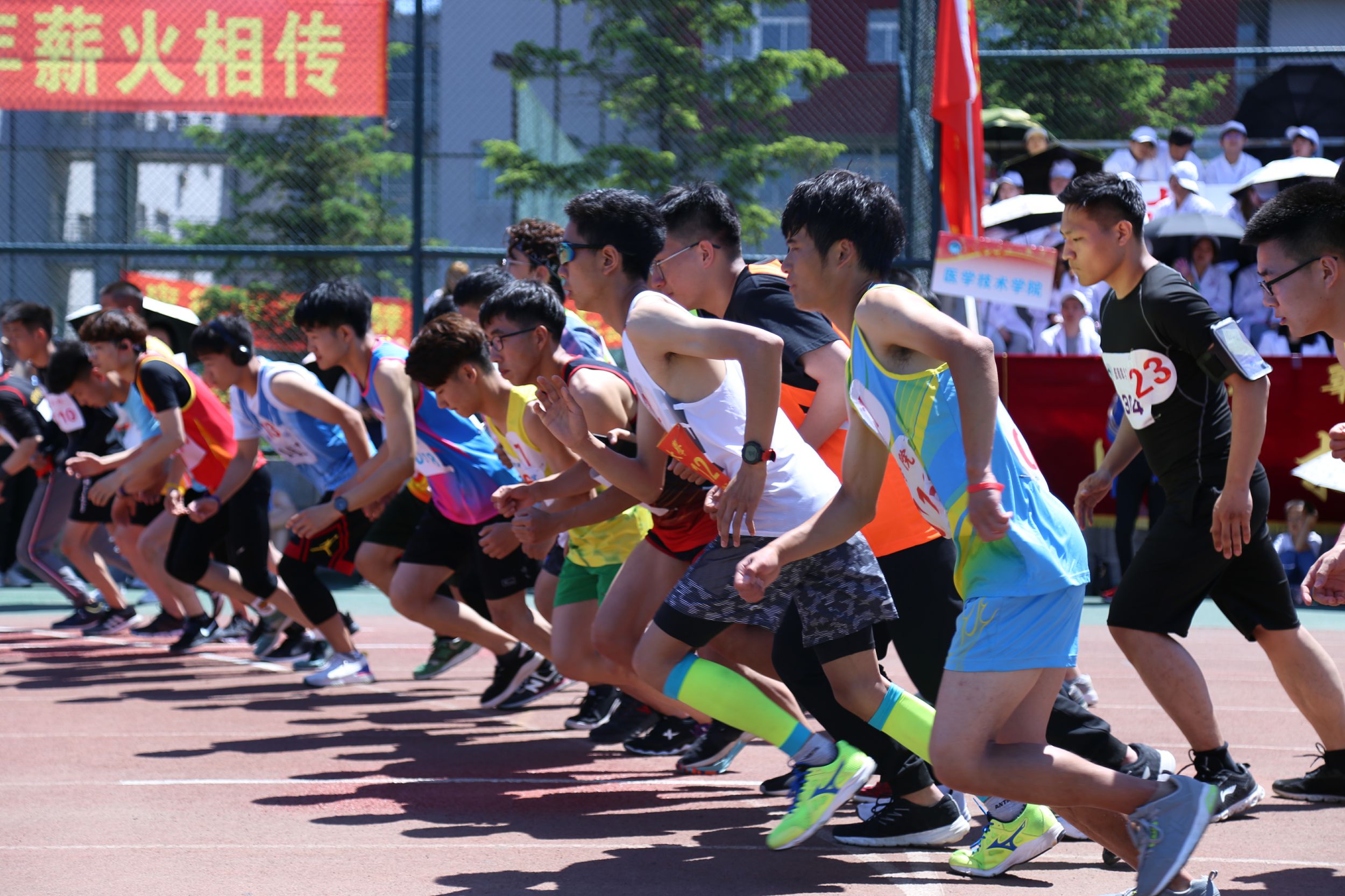 体育吧_体育强国_精英体育与全民体育
