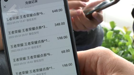 当前手机游戏排行榜_游戏手机清单出炉_手机游戏2020