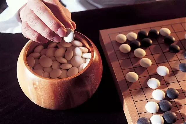 自走棋手机游戏_棋类游戏安卓版_走棋的小游戏大全