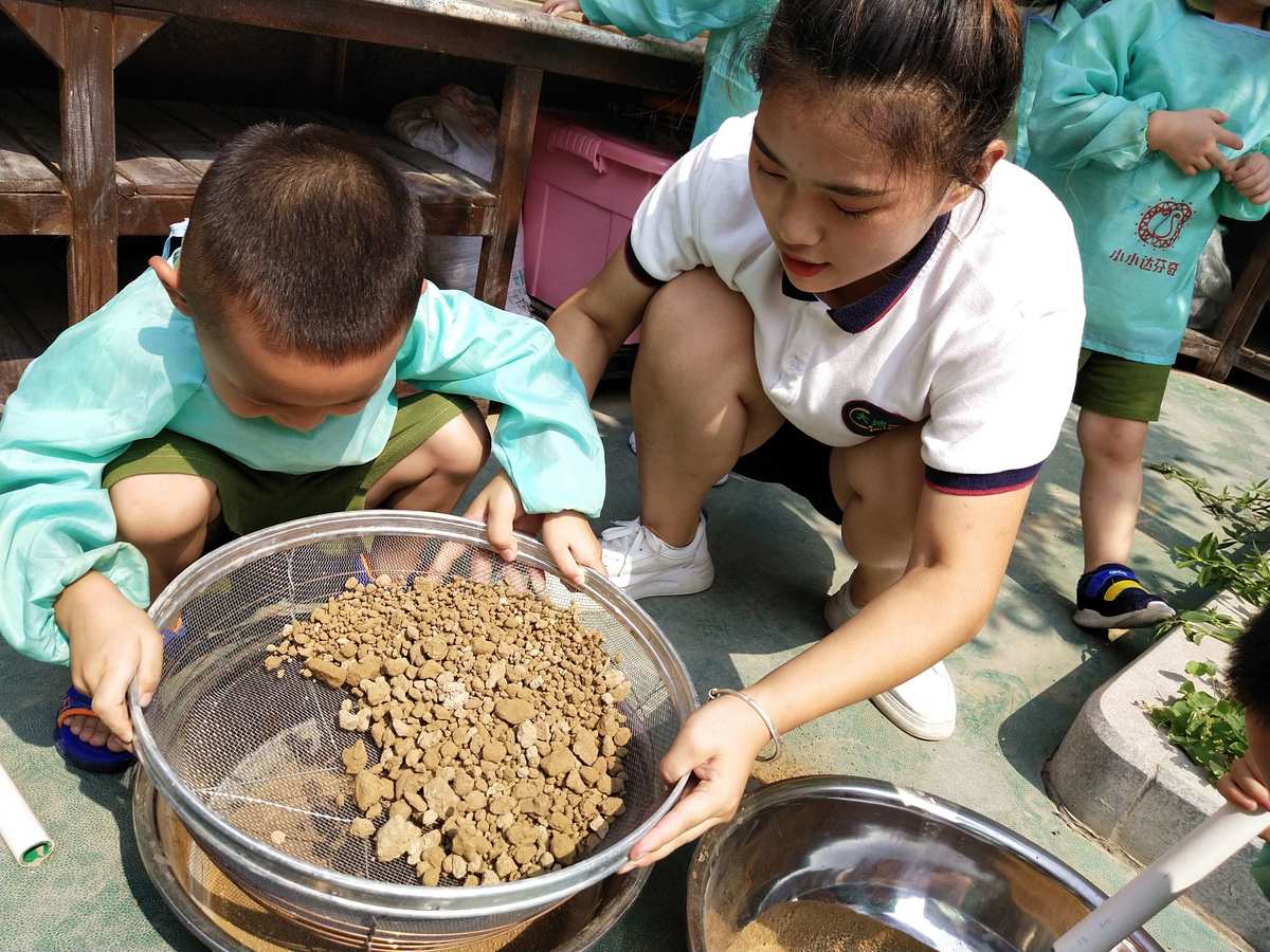 用手机做泥的游戏_手机做泥小游戏_手机做泥游戏软件