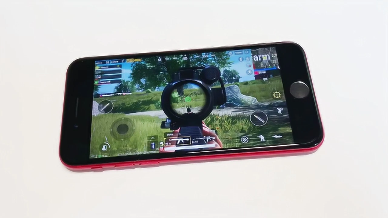 苹果iPhone12ProMax：游戏版首选