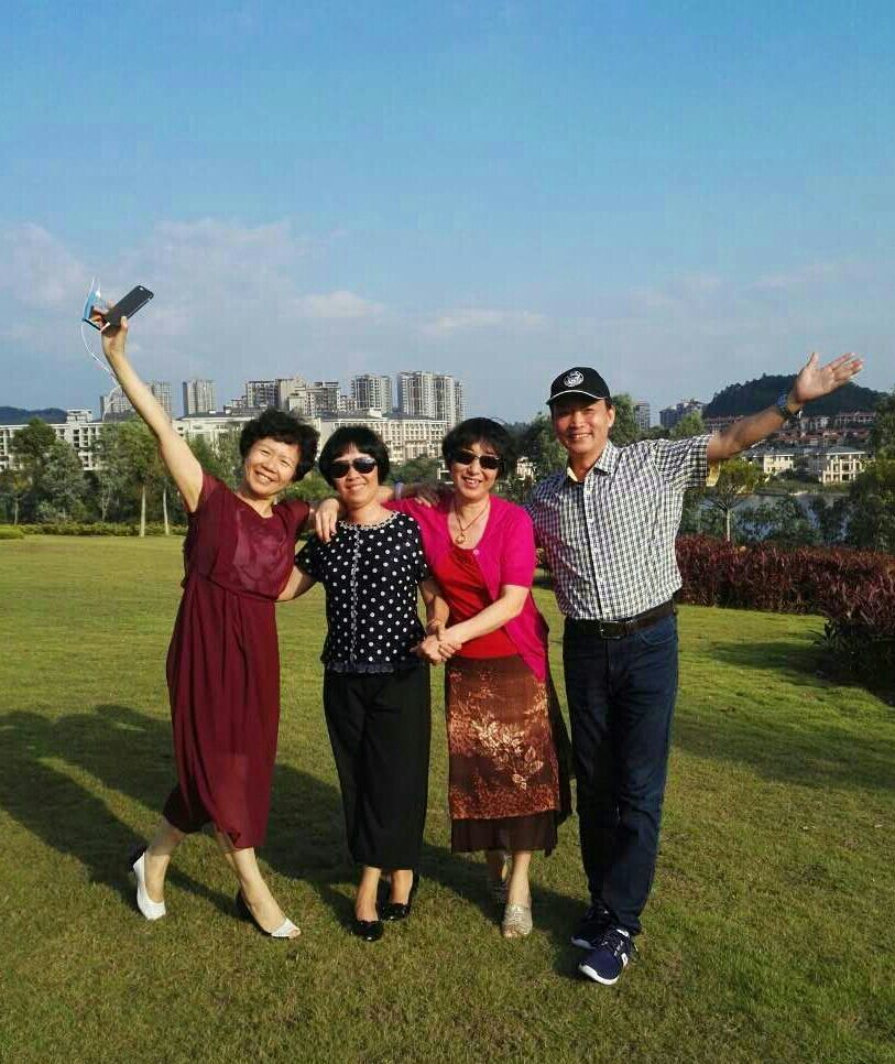 老友记重聚-老友记剧组重聚：时光不老，友情永恒