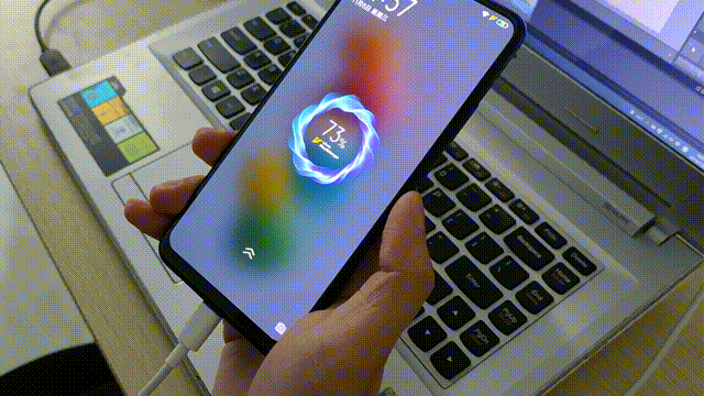 玩游戏卡的手机有哪些_玩游戏卡的手机_一千元以下手机玩游戏卡