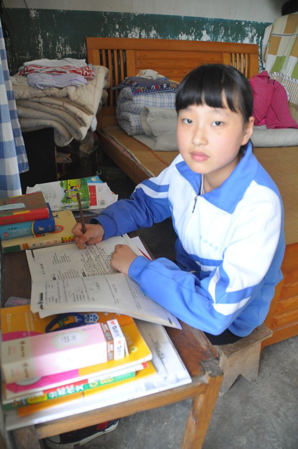 小孩女孩手机游戏有哪些_小孩女孩手机游戏视频_小孩手机游戏女孩