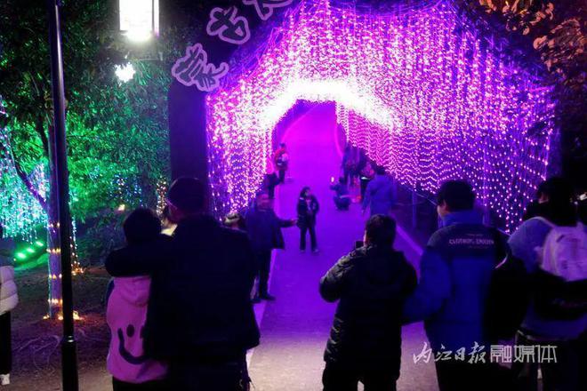 现在什么游戏手机最受欢迎_欢迎来玩游戏_欢迎的游戏