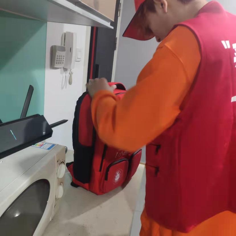 转转二手手机平台:寻宝与交流的社区,还有验机服务保驾护航 转转二手手机平台:寻宝与交流的社区,还有验机服务保驾护航