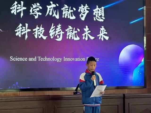 熊先生卖手机游戏_熊先生案件_熊先生超市