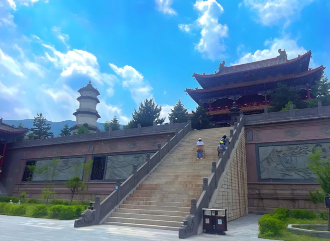 穿越唐朝，成为建筑大师，体验唐朝建筑手机游戏的魅力