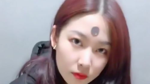 打工人的十日女友游戏 