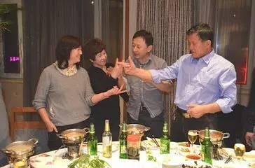 哥俩好双人跳游戏双人版  哥俩好双人跳游戏双人版